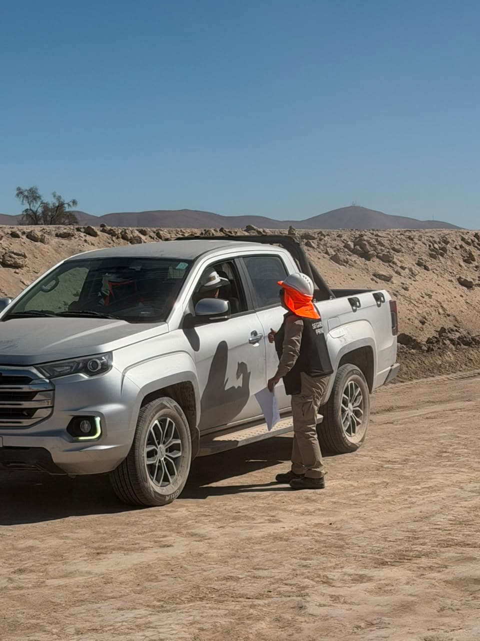 Cámara con panel solar, parte del ecosistema tecnológico de Seguridad Total